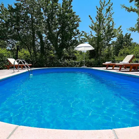 Picturesque In Ilo With Balcony Apartment *