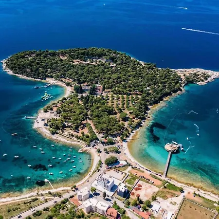 Picturesque In Ilo With Balcony Apartment Silo (Krk)
