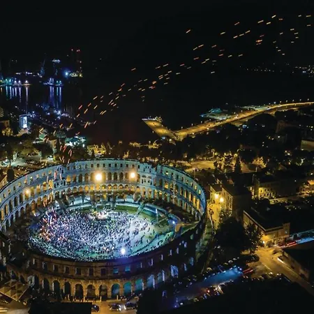 In With Sea View Balcony * Šilo