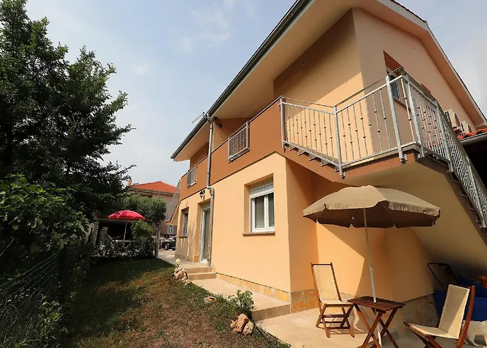 דירה In With Sea View Balcony *